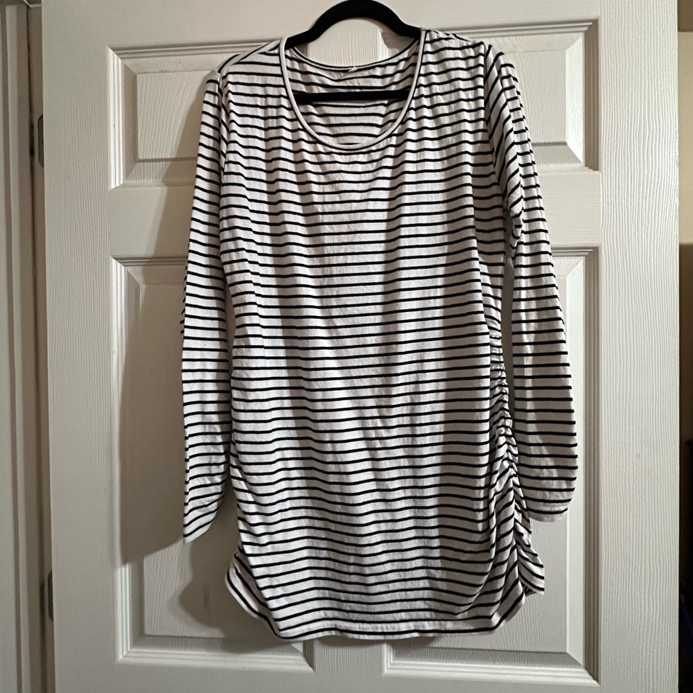 Maternity shirt